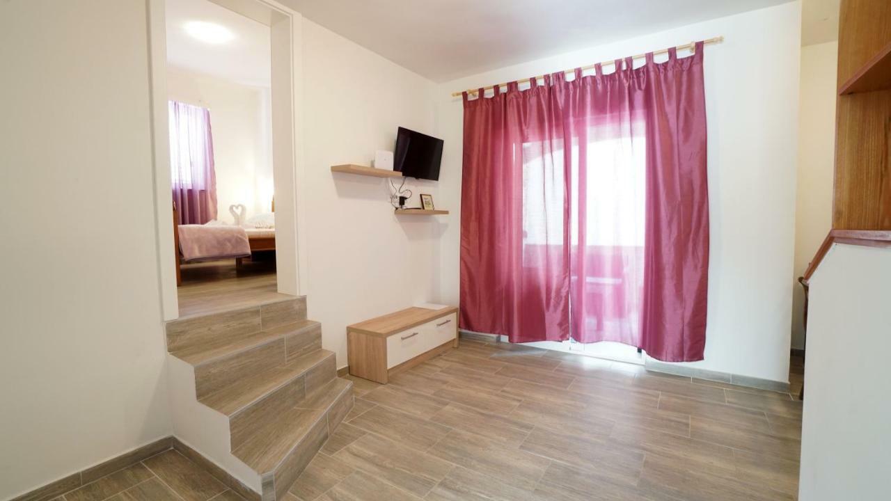 Villa Lulic Vir Bagian luar foto